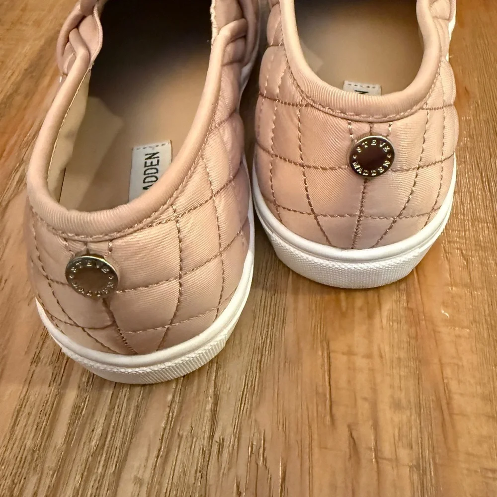 Steve Madden Pink Quilted Flats